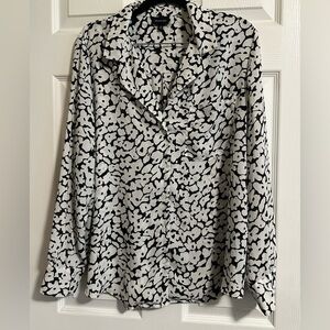 WHO WHAT WEAR Black & White Button Front Blouse Size: XL